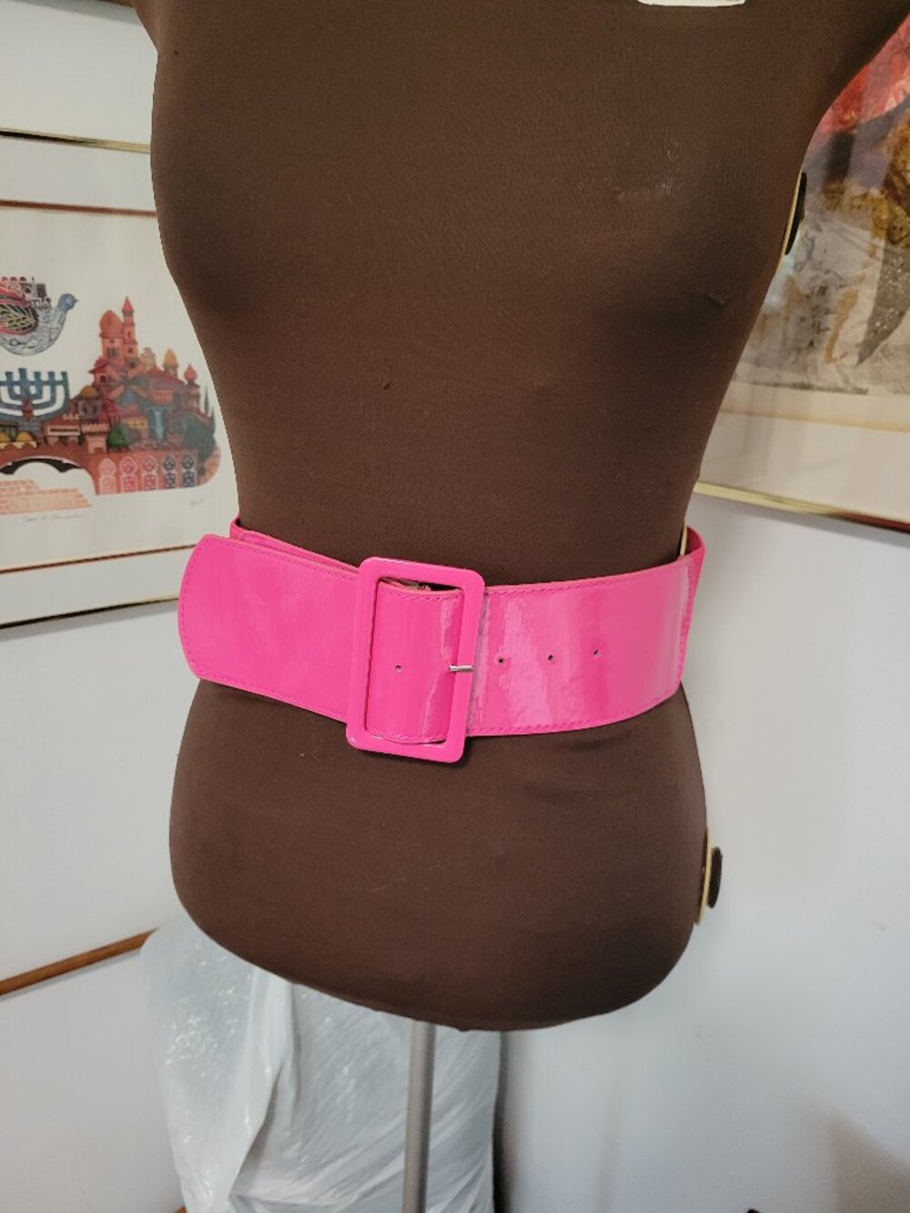 Vintage 80's Wide Hot PInk Elastic Waist Belt Size M to XL